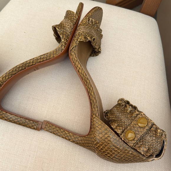 Zimmermann Brown Textured Heels - Picture 8 of 12